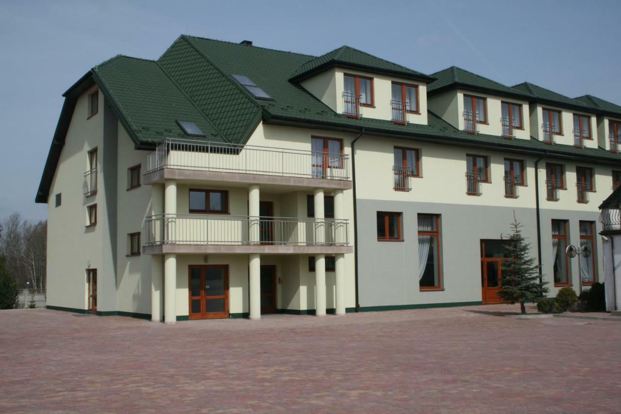 Hotel Dyminy Kielce Exteriér fotografie